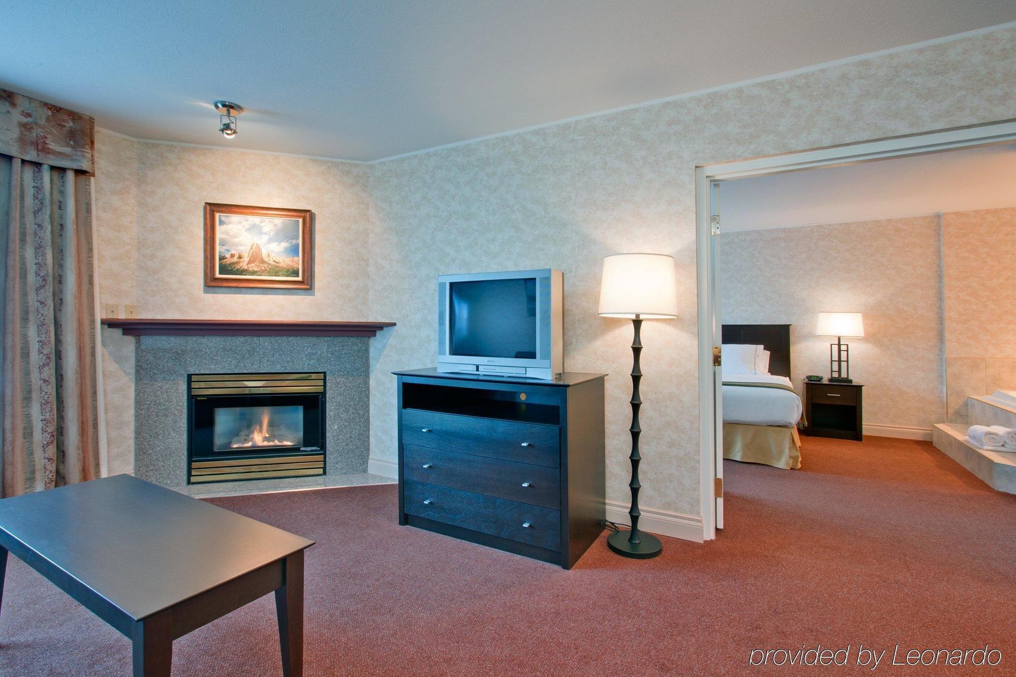 Holiday Inn Express Kamloops, An Ihg Hotel Habitación foto